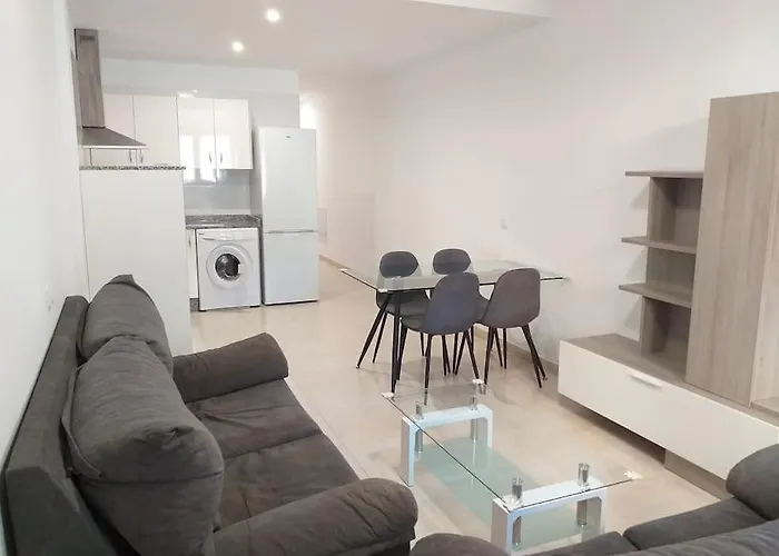 Nice Apartment With Ocean View In Centrum